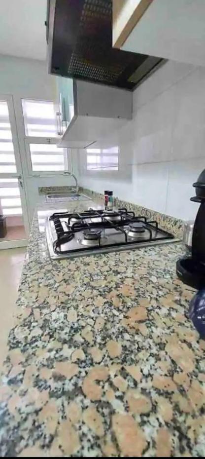 Moderne Appartement Met Tuin Ταγγέρη Εξωτερικό φωτογραφία